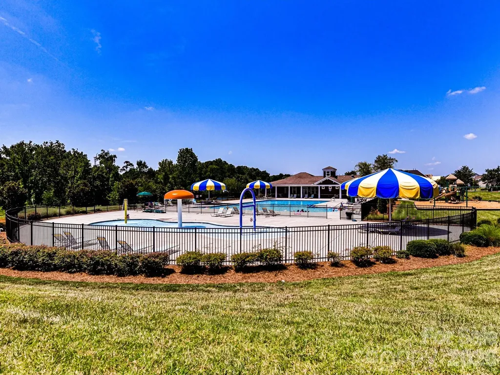 9528 Horsebit Lane Concord NC 28027