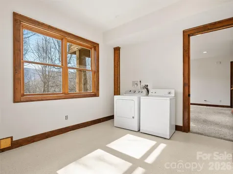 173 Heavenview Point Maggie Valley NC 28751