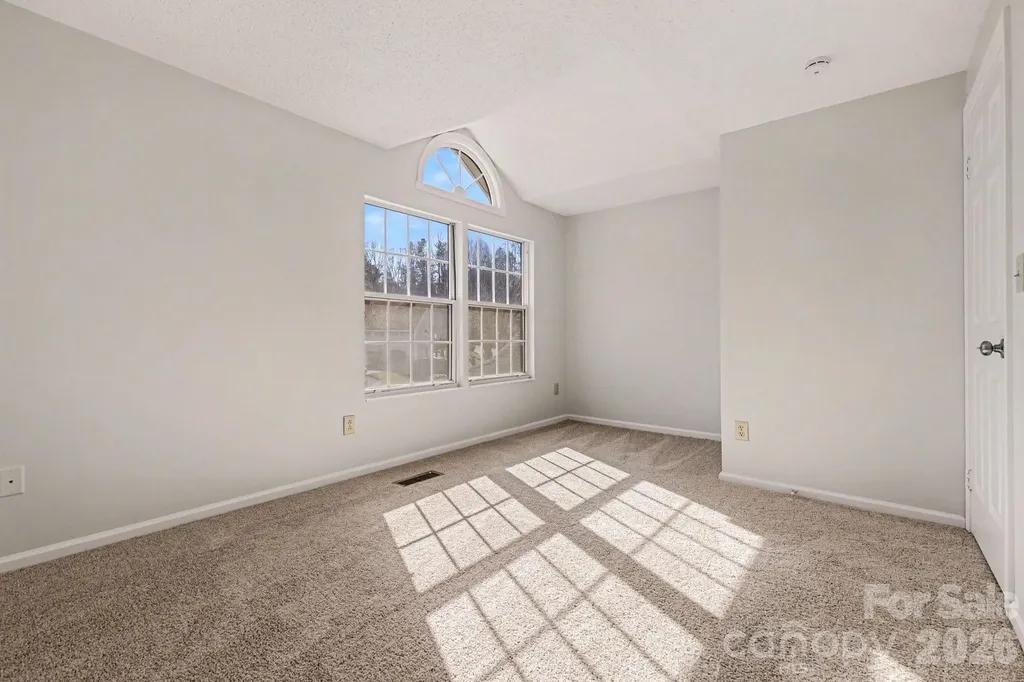 1323 Maple Shade Lane Charlotte NC 28270