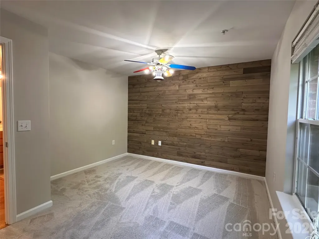 5236 Hilltop Road Jamestown NC 27282