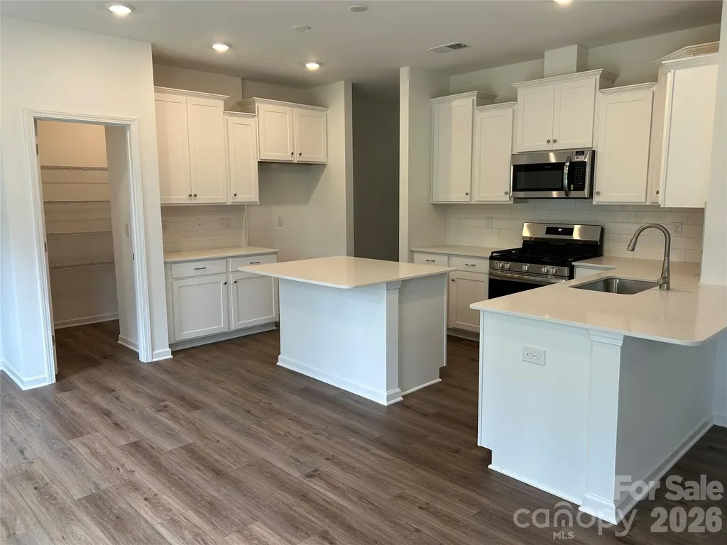 1438 Caracara Court Belmont NC 28012