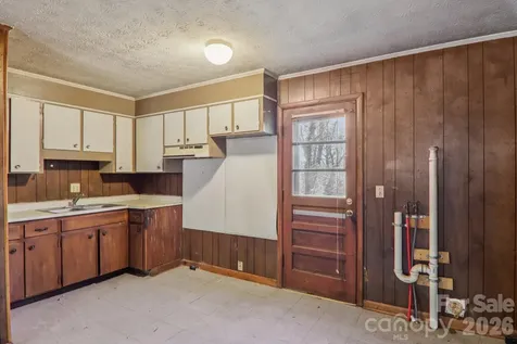 71,73,75 Forest Drive Clyde NC 28721