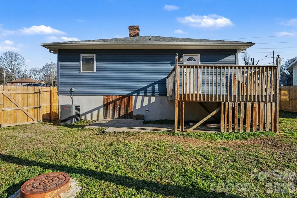 905 W 6th Avenue B Avenue Gastonia NC 28052
