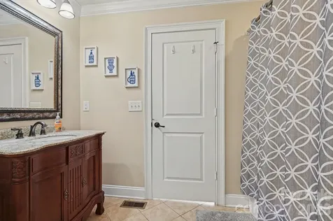 318 E Pressley Avenue Mooresville NC 28115