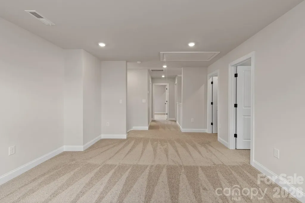 6710 Fairford Drive Charlotte NC 28215