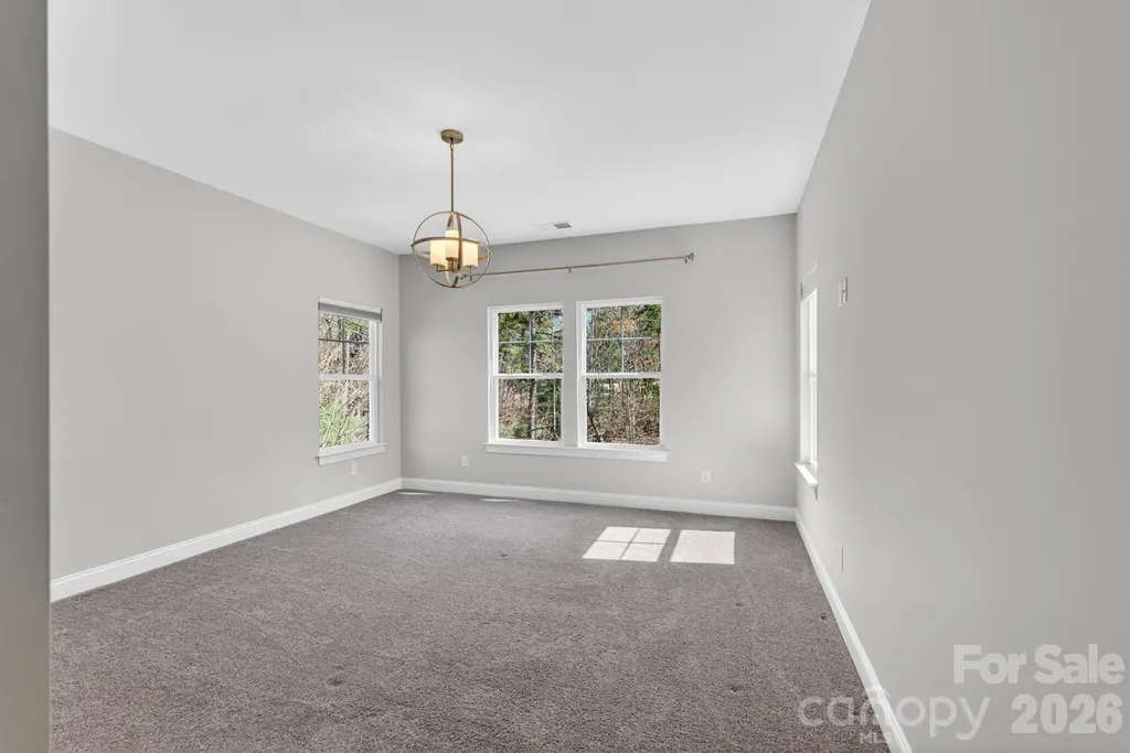 9815 Avenal Lane Charlotte NC 28270