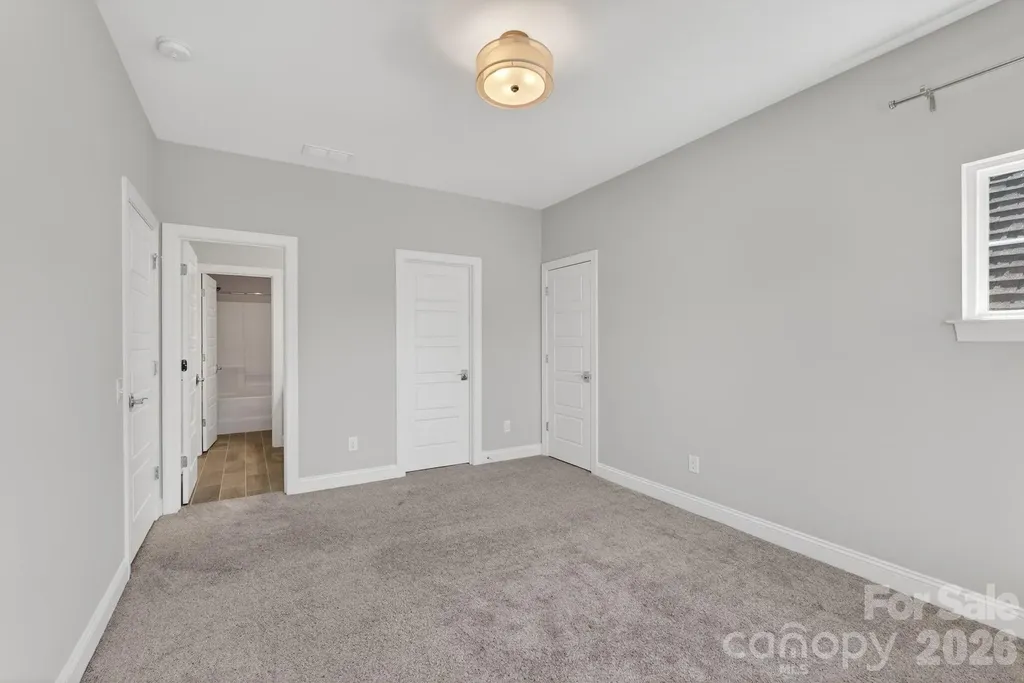 9815 Avenal Lane Charlotte NC 28270