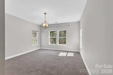 9815 Avenal Lane Charlotte NC 28270