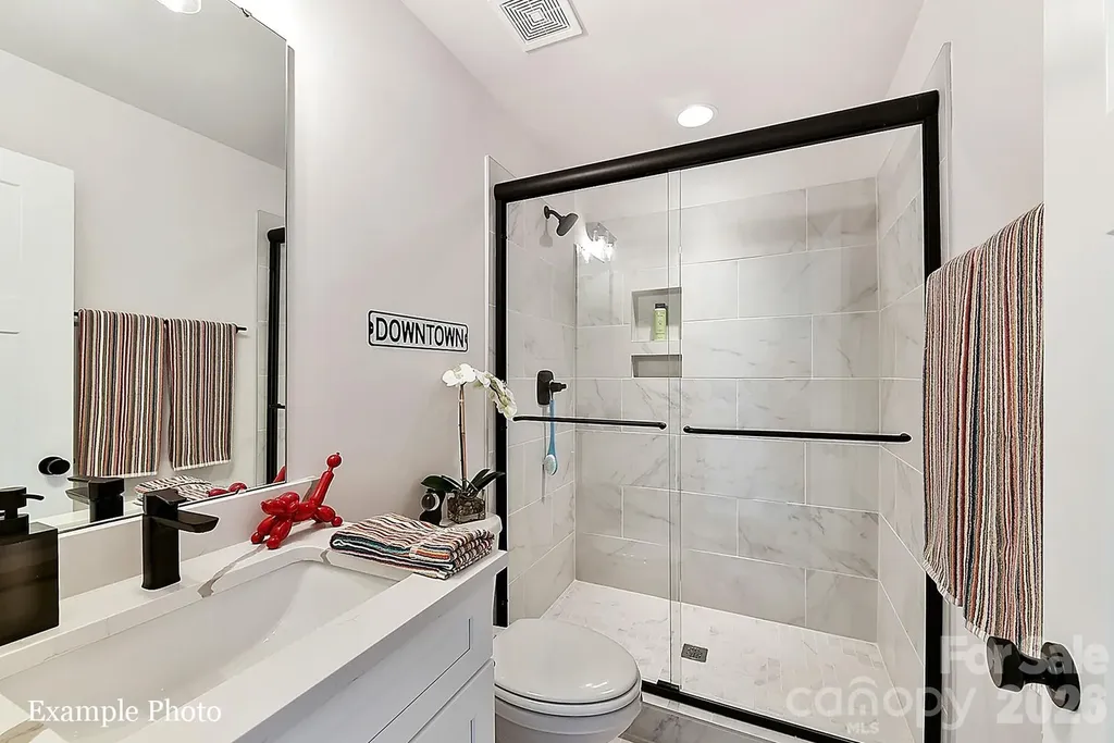 2133 Ford View Lane Charlotte NC 28206