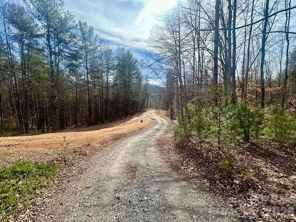 3645 Blue Door School Road Lenoir NC 28645