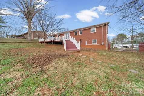 116 Hilltop Avenue Valdese NC 28690