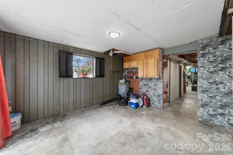 116 Hilltop Avenue Valdese NC 28690