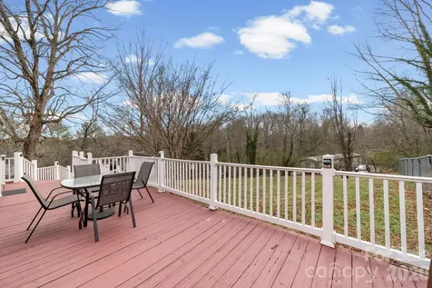 116 Hilltop Avenue Valdese NC 28690