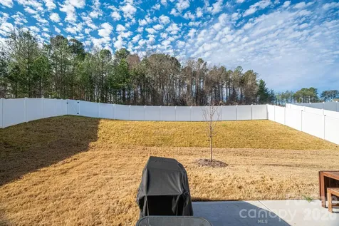 5207 Piedmont Run Road Mount Holly NC 28120