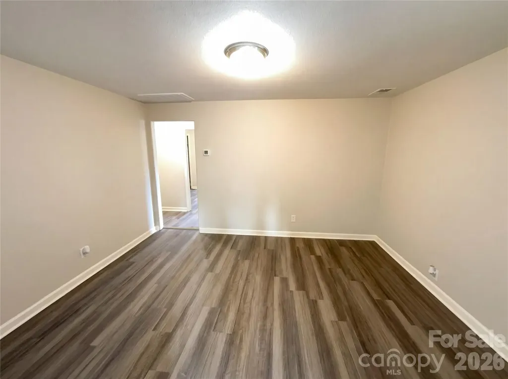 1903 Winget Street Gastonia NC 28052