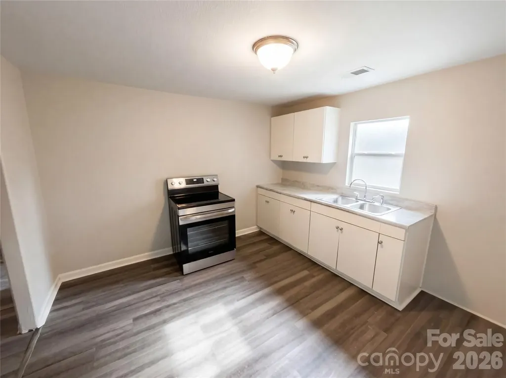 1903 Winget Street Gastonia NC 28052