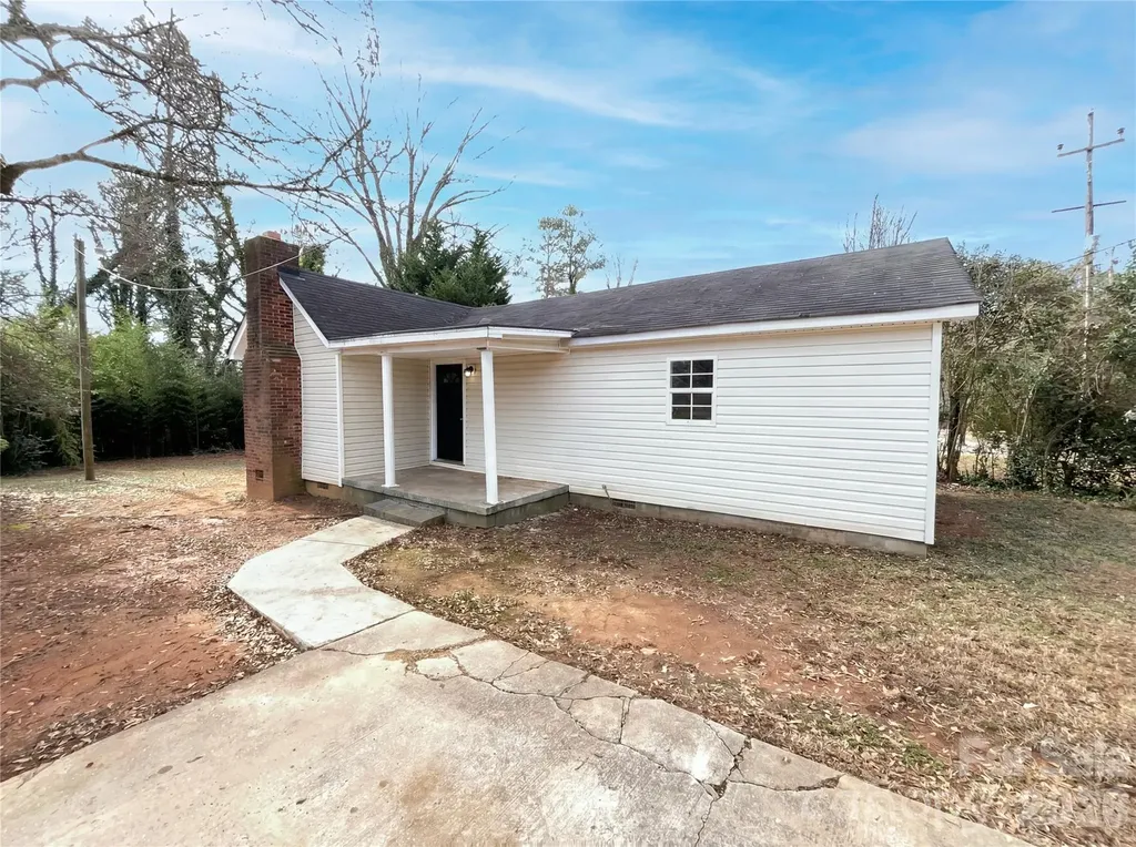 1903 Winget Street Gastonia NC 28052