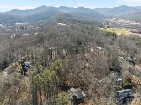Lot 7 Mountain Heritage Place Candler NC 28715