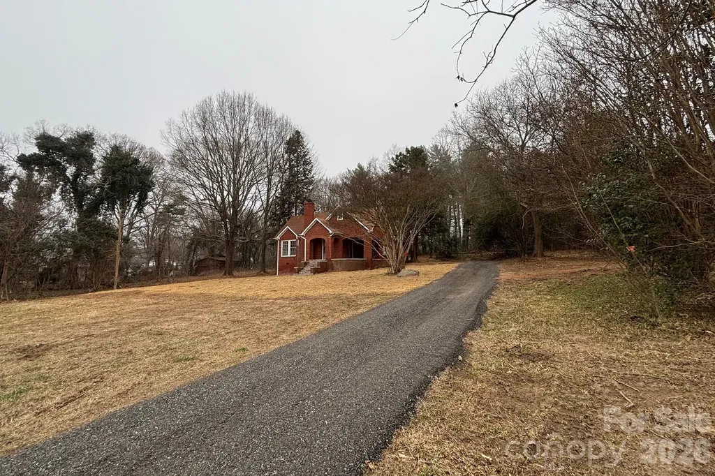 5724 Mooresville Road Kannapolis NC 28081