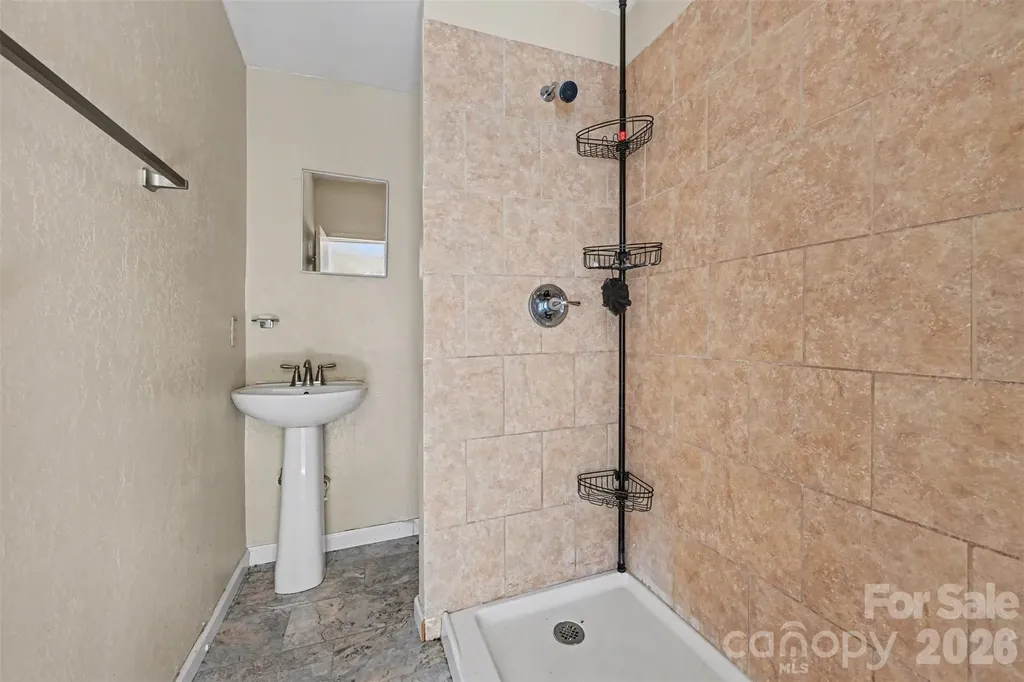 400 N Boundary Street East Spencer NC 28144