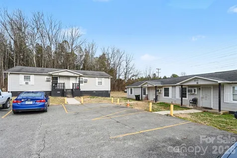 400 N Boundary Street East Spencer NC 28144