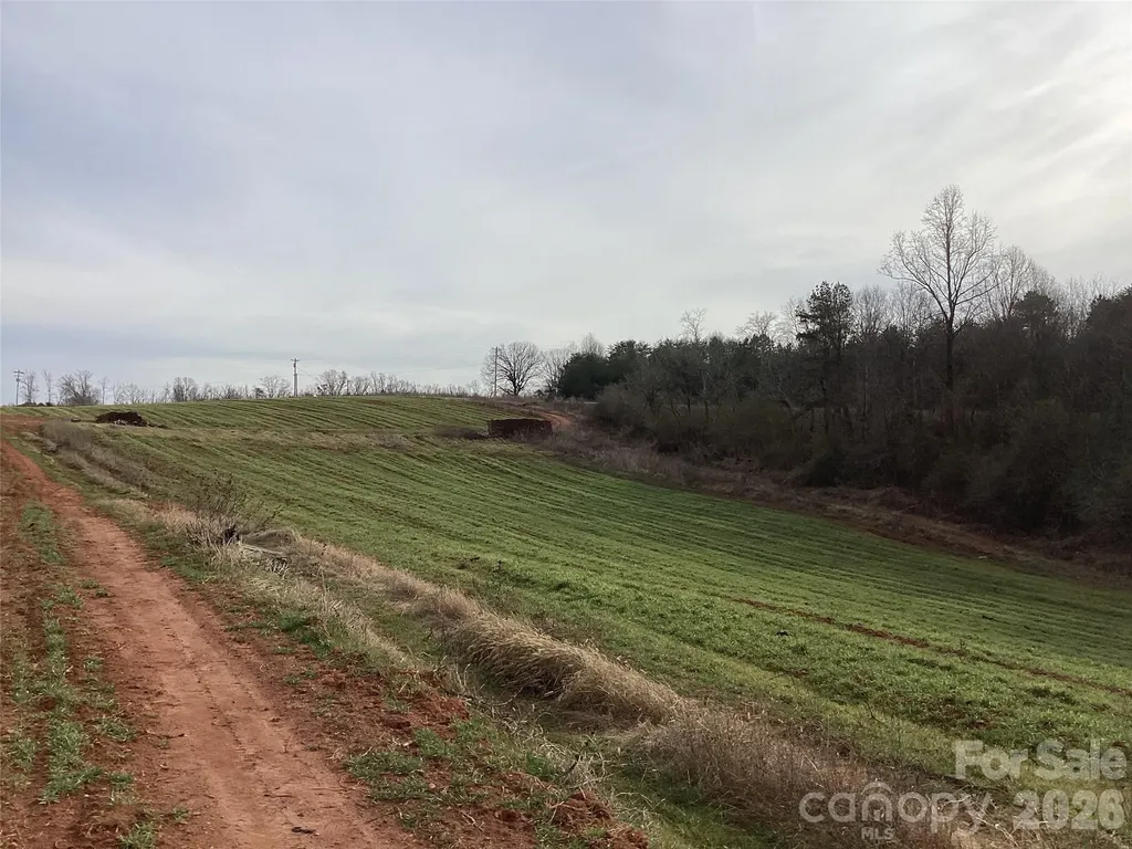 00 Moriah School Road Casar NC 28020