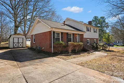 1140 Fieldstone Road Mooresville NC 28115