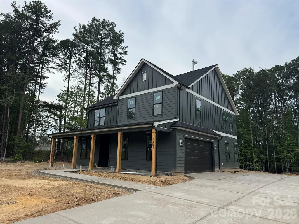 135 Parkdale Drive Belmont NC 28012