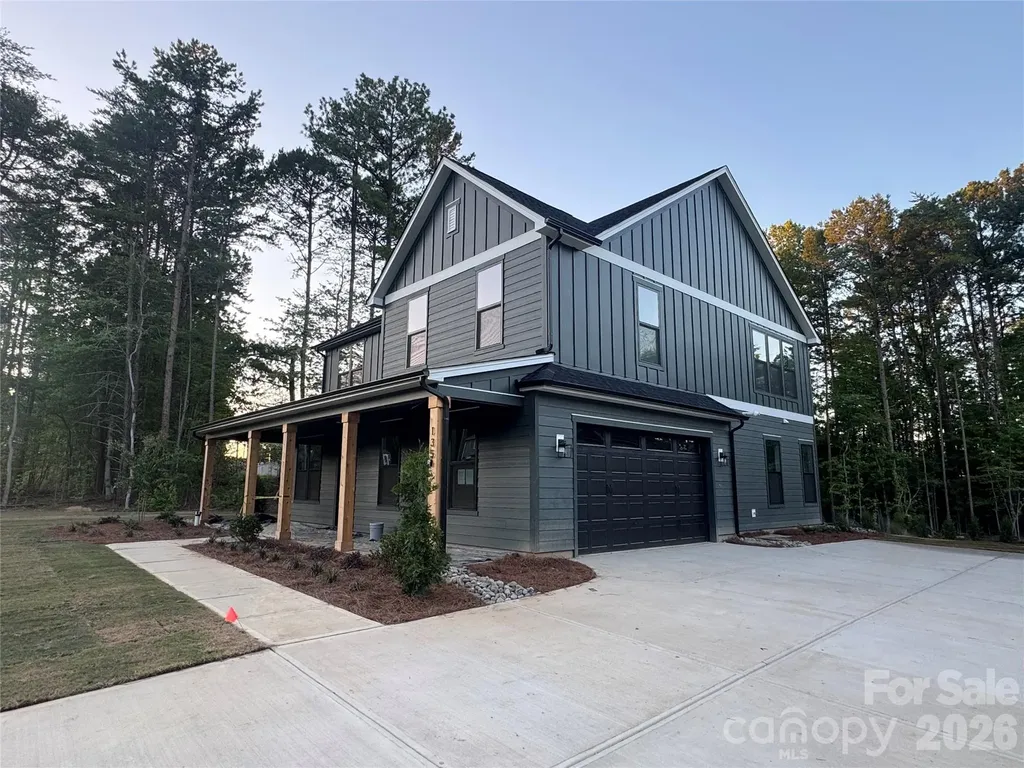 135 Parkdale Drive Belmont NC 28012
