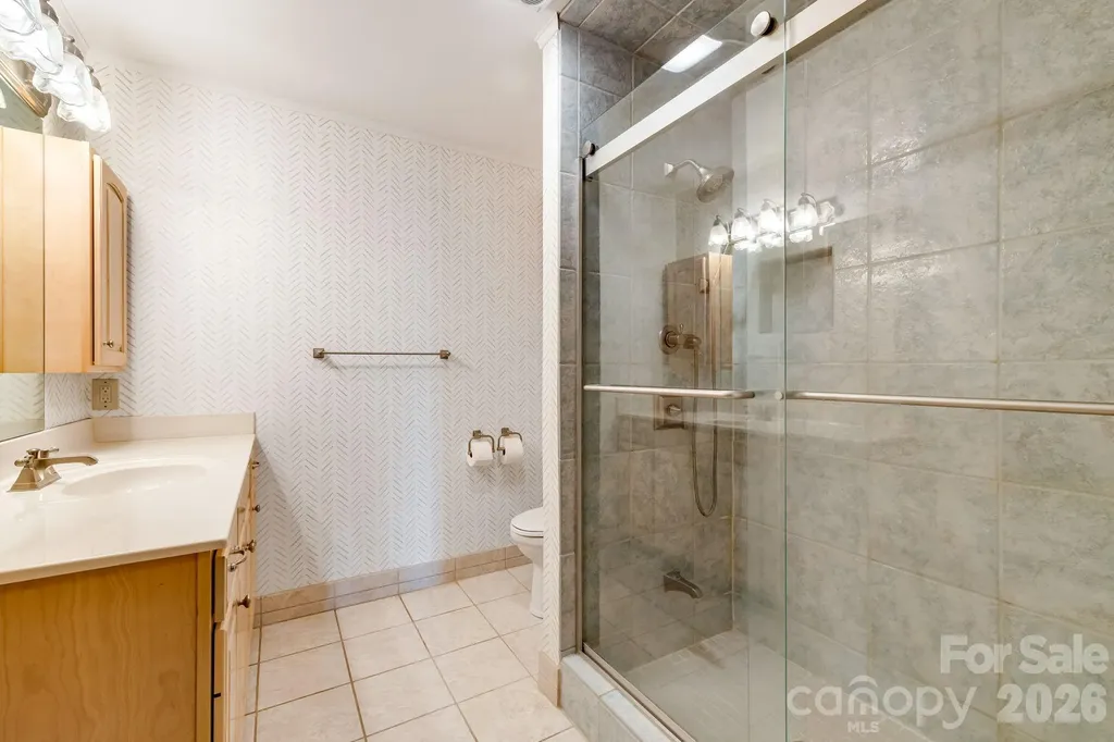 301 Highland Circle Sugar Mountain NC 28604