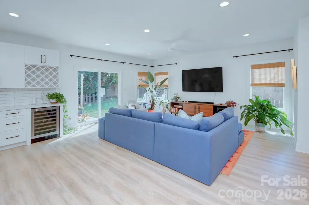 526 Seldon Drive Charlotte NC 28216