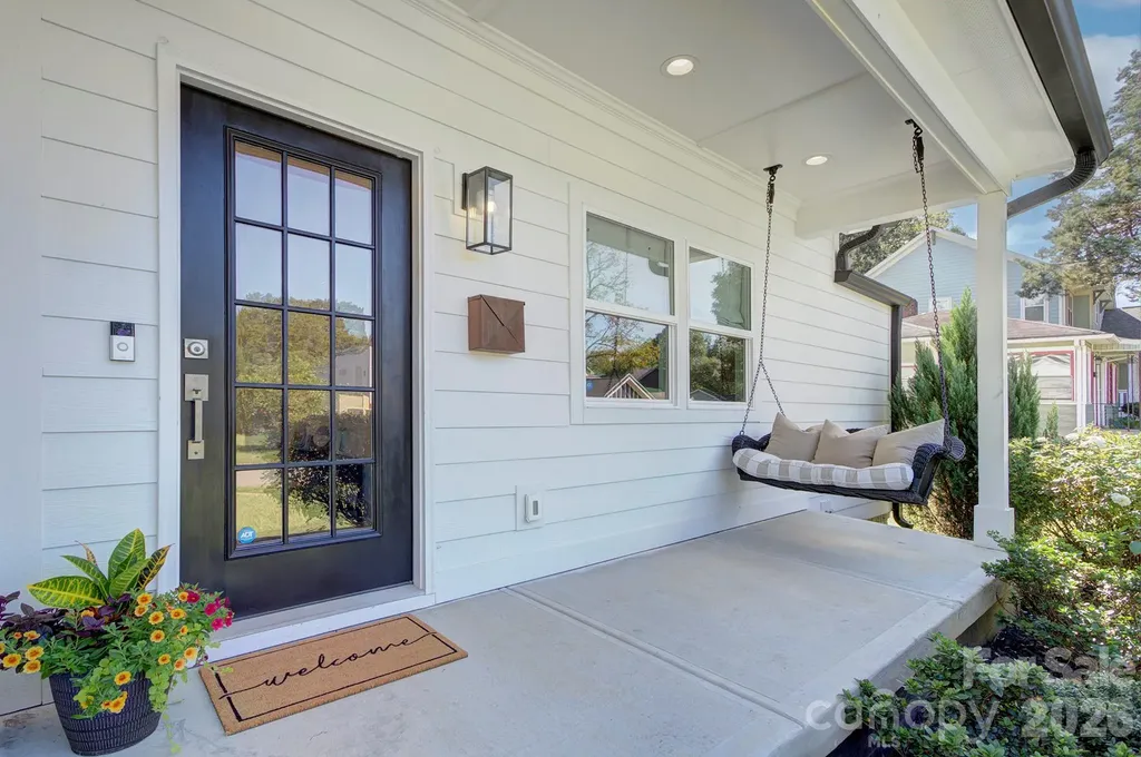 526 Seldon Drive Charlotte NC 28216