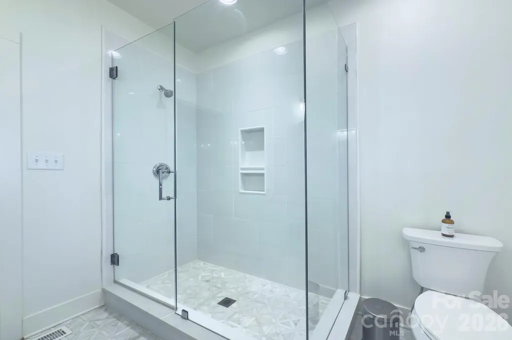 526 Seldon Drive Charlotte NC 28216