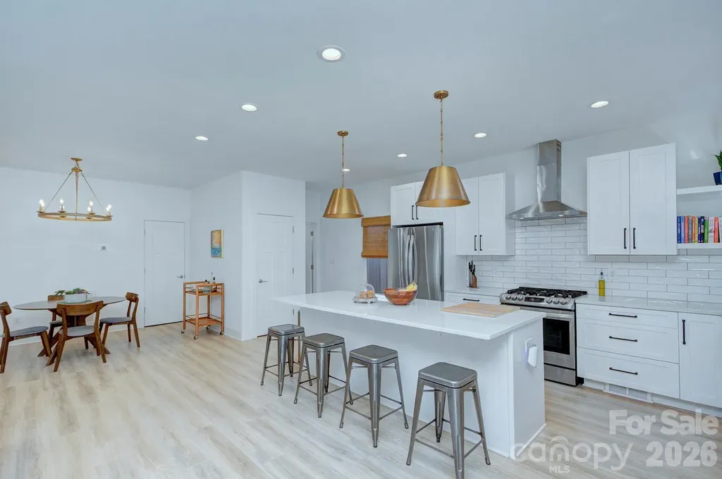 526 Seldon Drive Charlotte NC 28216