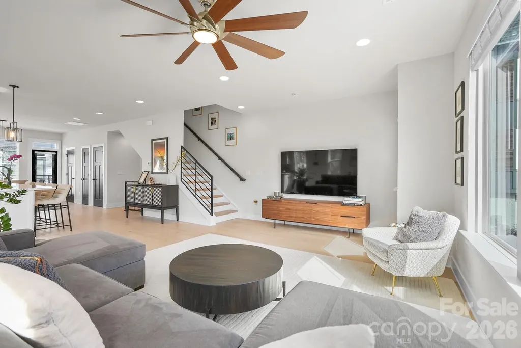 6021 Irwins Branch Drive Charlotte NC 28217