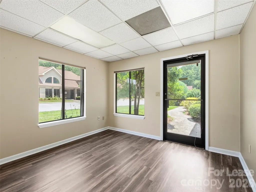 1998 Hendersonville Road Asheville NC 28803