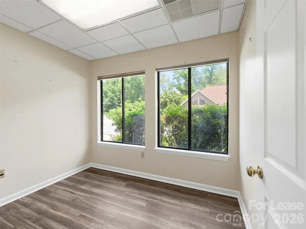 1998 Hendersonville Road Asheville NC 28803