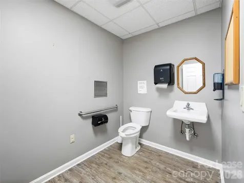 1998 Hendersonville Road Asheville NC 28803