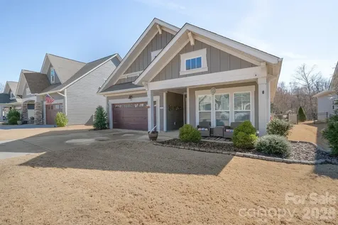 3081 Spring Forest Road Harrisburg NC 28075