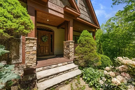 1226 Grouse Moor Drive Sugar Mountain NC 28604