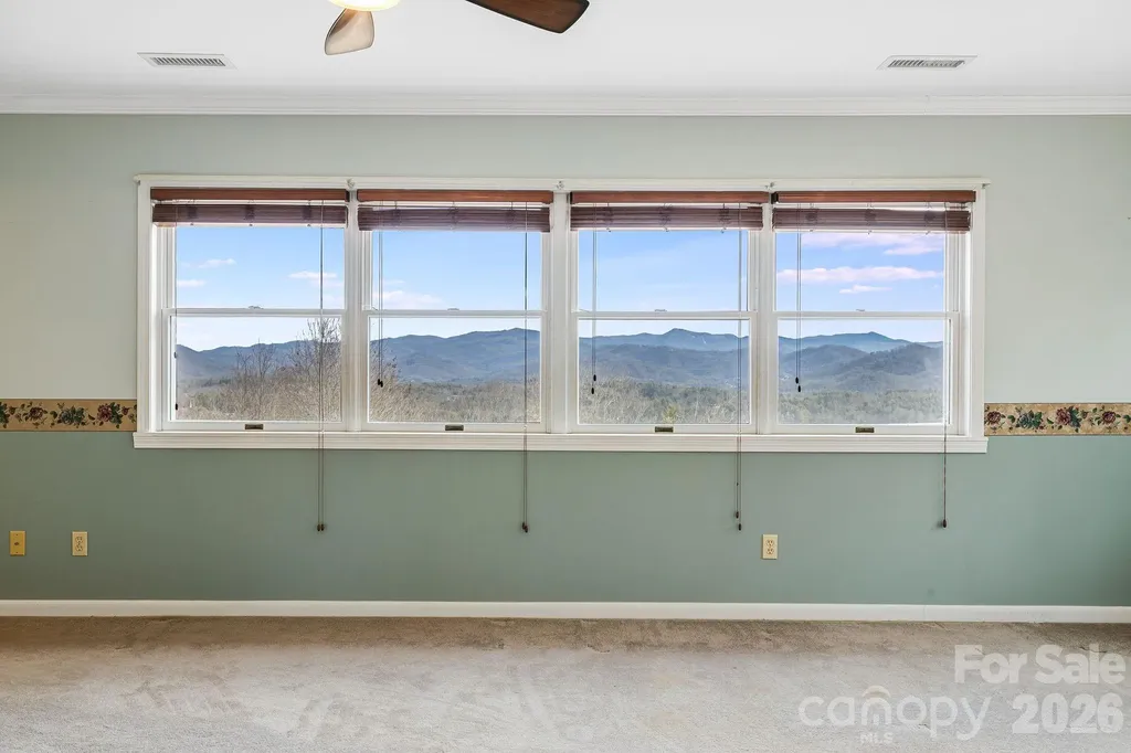 200 Duck Drive Mars Hill NC 28754