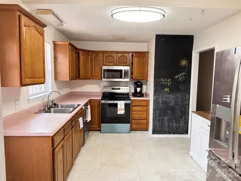 5164 Ralph Winchester Road Lenoir NC 28645