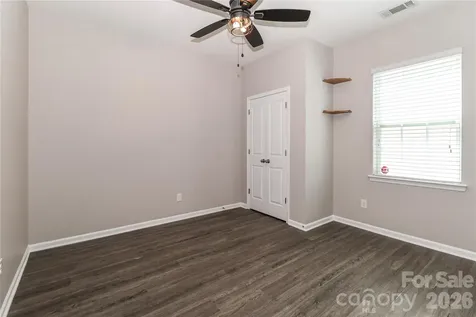 180 N Cromwell Drive Mooresville NC 28115