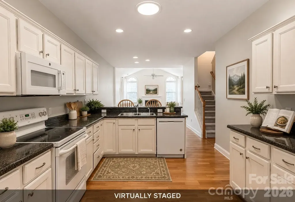 55 Outlook Circle Swannanoa NC 28778