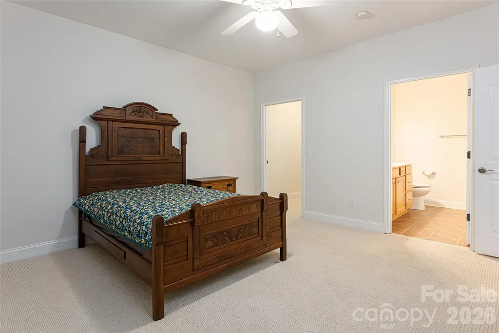 55 Outlook Circle Swannanoa NC 28778