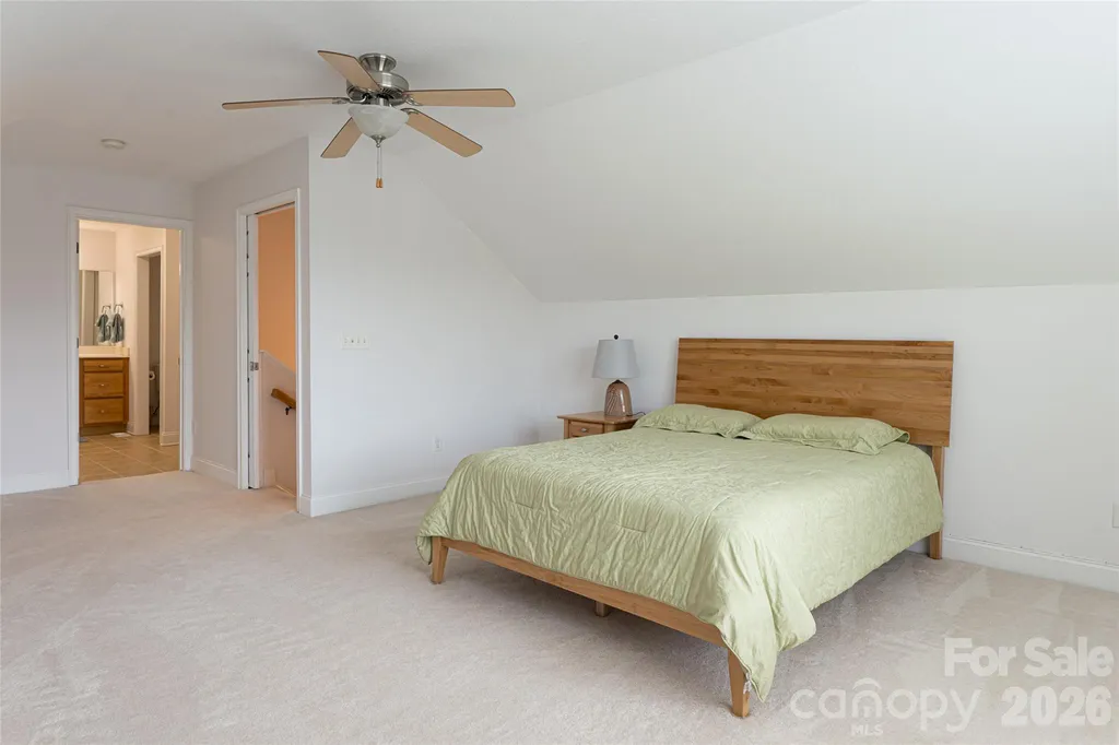 55 Outlook Circle Swannanoa NC 28778