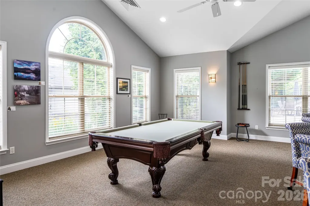 55 Outlook Circle Swannanoa NC 28778