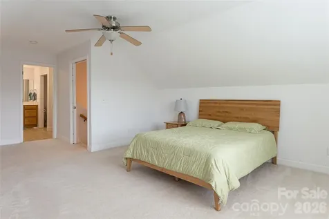 55 Outlook Circle Swannanoa NC 28778