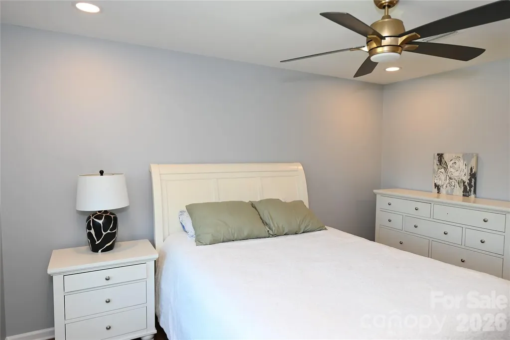 3761 Rock Bridge Drive NE Conover NC 28613