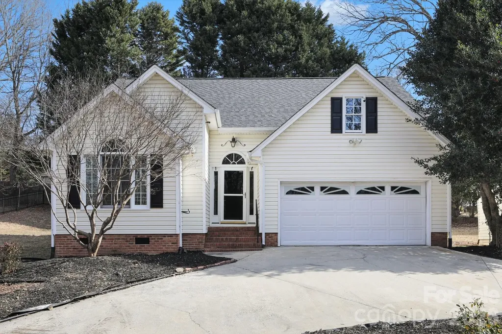 1448 Rainforest Court Gastonia NC 28054